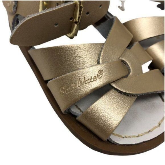 Salt Water Sandals Gold Girls Size 4 Matte Gold Leather Excellent very gently us - Picture 7 of 15